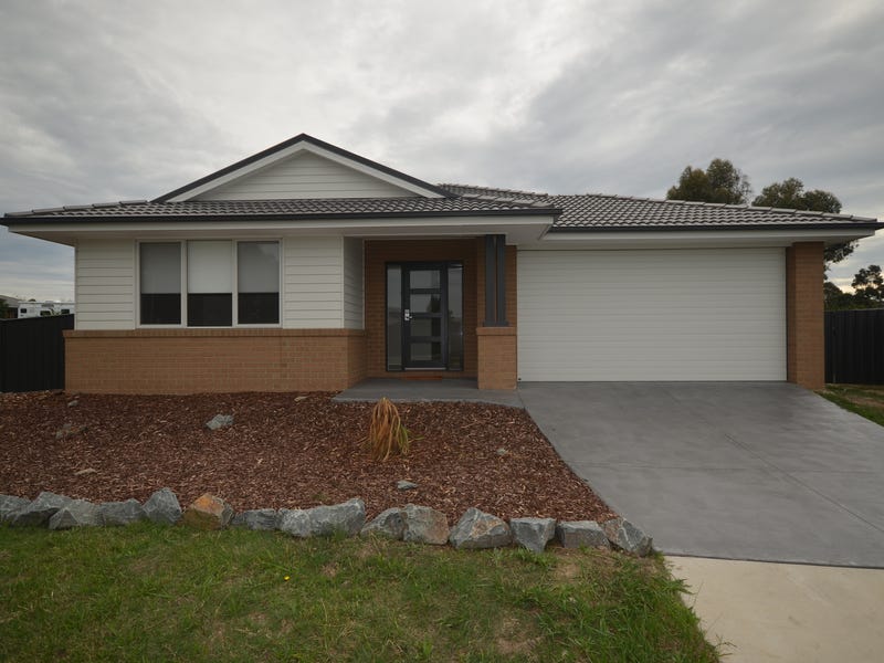 60 Timbarra Drive, Eastwood, VIC 3875