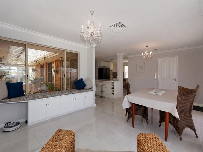 7 Kempton Grove, Clarkson, WA 6030 Property Details