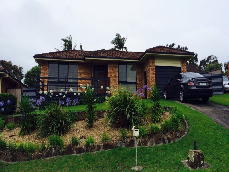 11 Barton Drive, Kiama Downs, NSW 2533