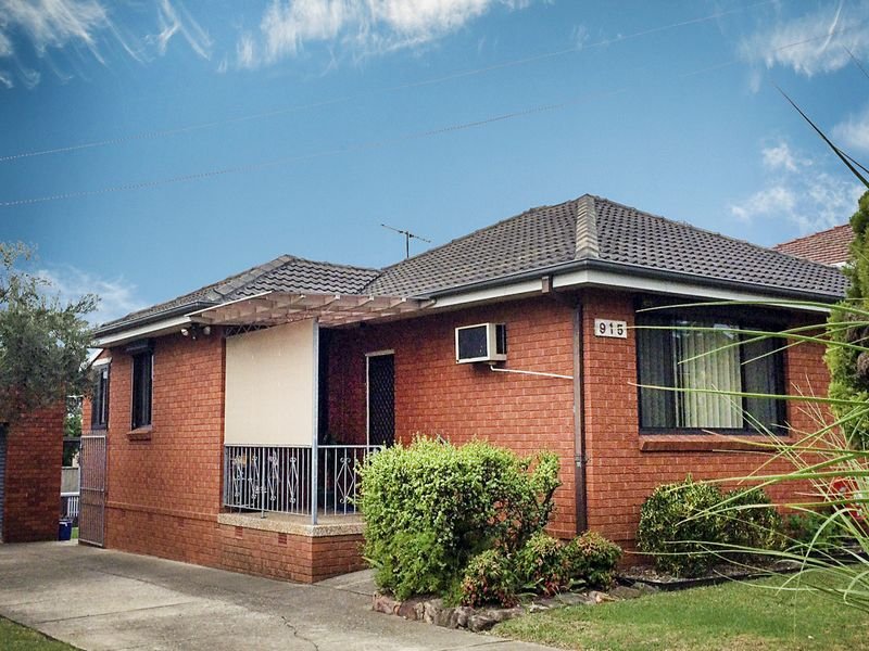 915 The Horsley Drive, Smithfield, NSW 2164 Property Details