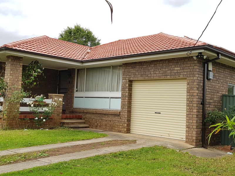 76 Federal Road, Seven Hills, NSW 2147