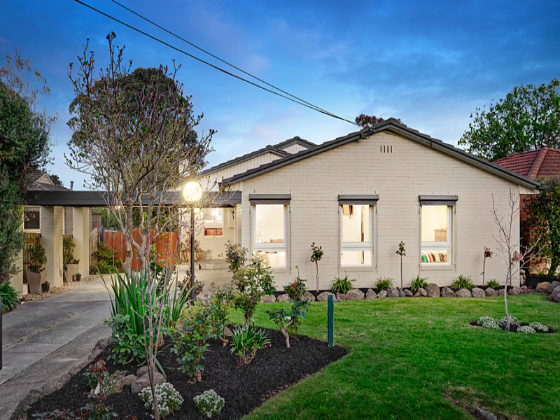 16 Mark Street Viewbank Vic 3084 Realestate Com Au