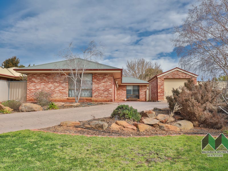 4 Cupper Gr, Merbein, Vic 3505 Property Details