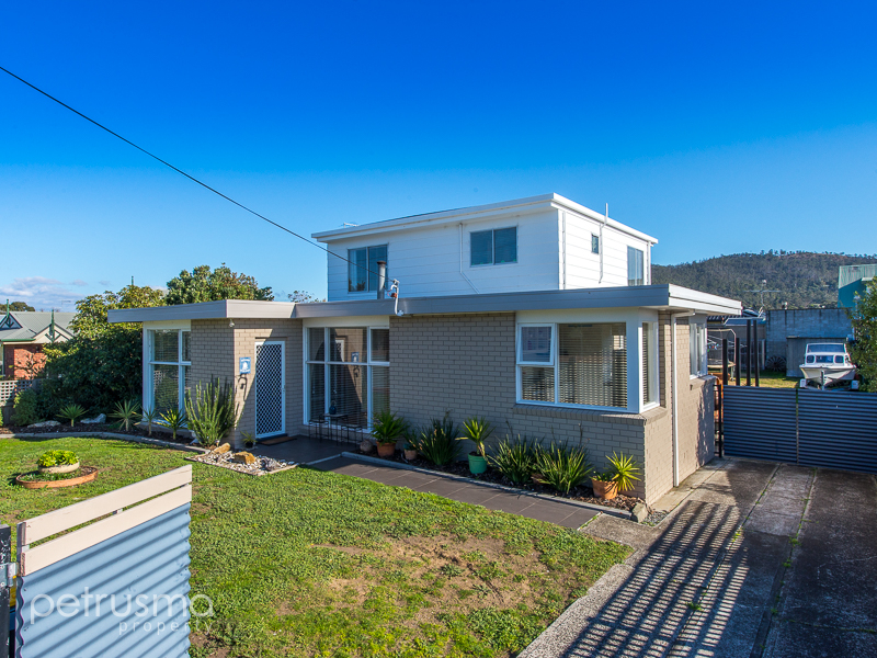 84 Bangalee Street, Lauderdale, Tas 7021 Property Details