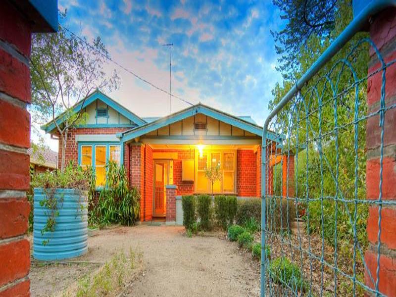 735 Young Street, Albury, NSW 2640 Property Details