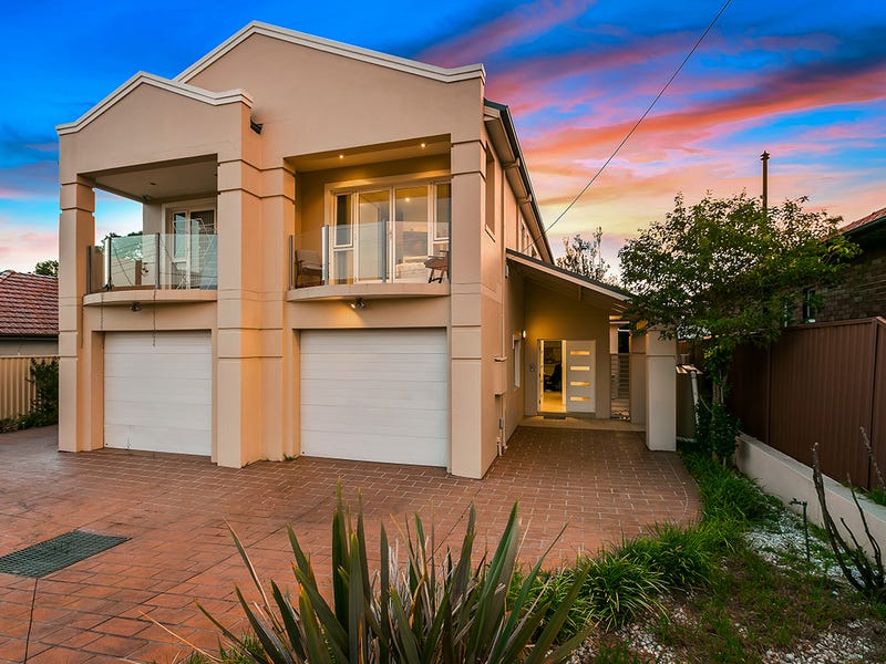 11 Dunlop Street, Roselands, NSW 2196