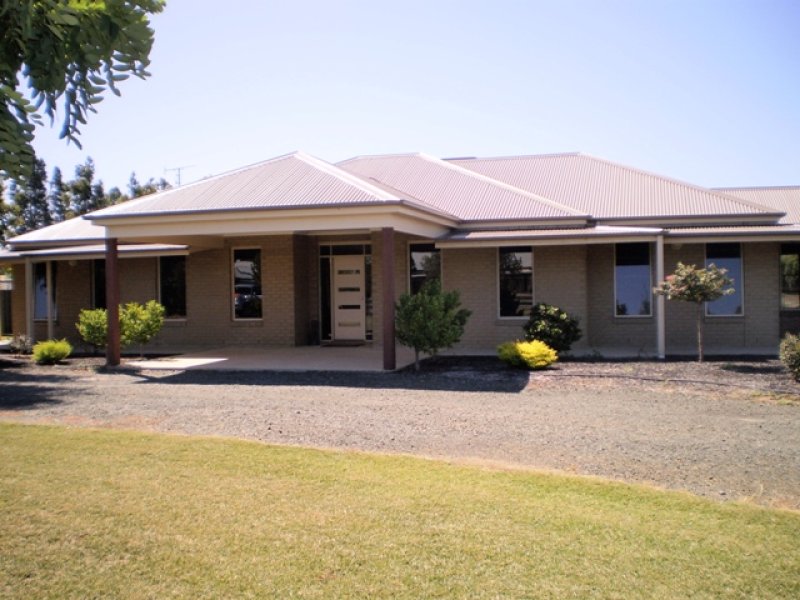 99 Fehring Lane, Echuca, VIC 3564