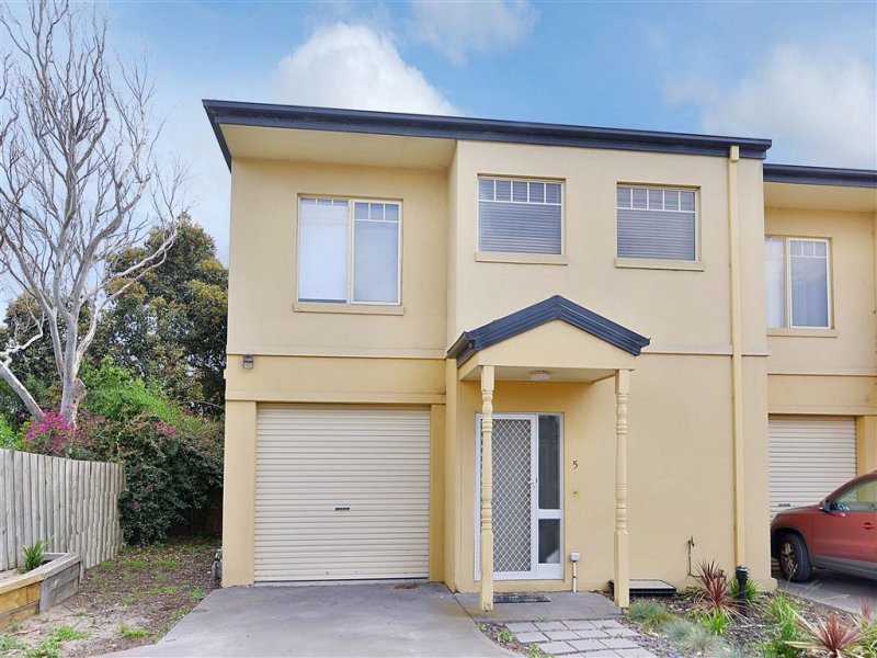 5/3 Seaford Road, Seaford, Vic 3198 Property Details