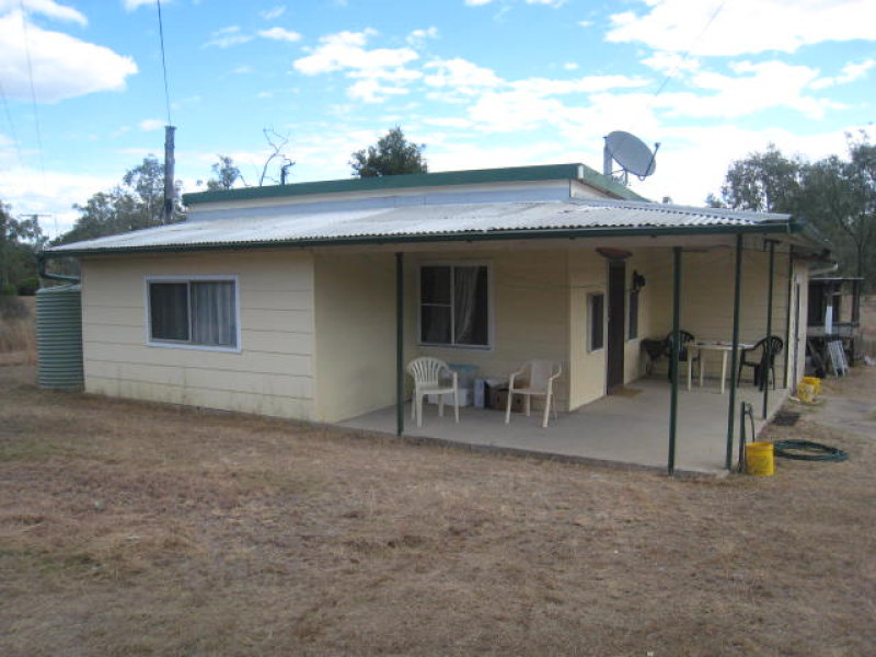 Property 105838702, Rubyvale, Qld 4702 Property Details