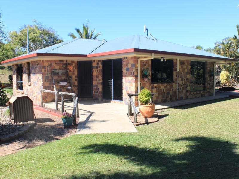 953 Sarina Beach Road, Sarina Beach, QLD 4737