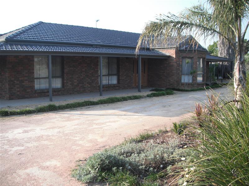 165 Flora Avenue, Mildura, VIC 3500