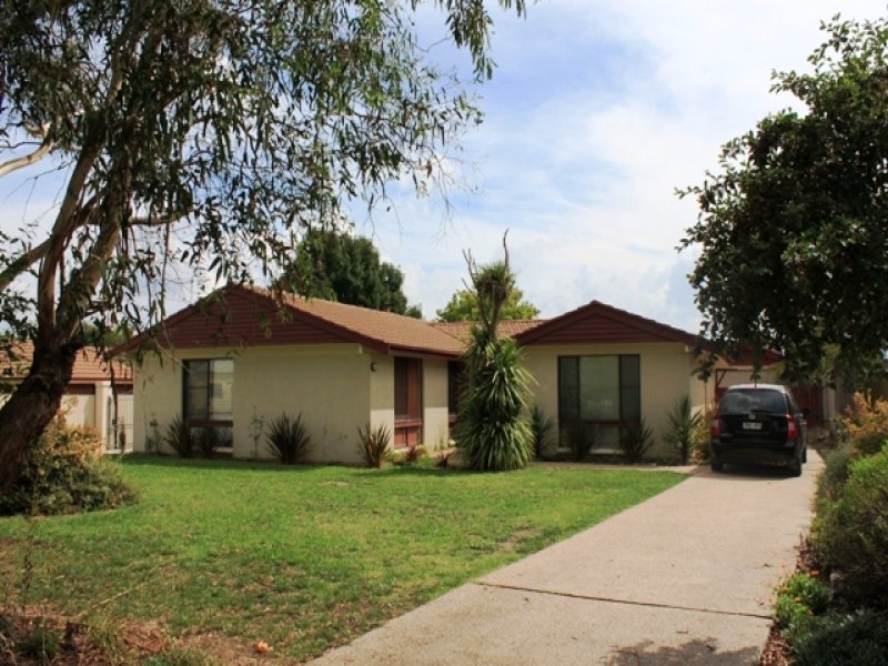 33 Alexander Street, Eglinton, NSW 2795 Property Details