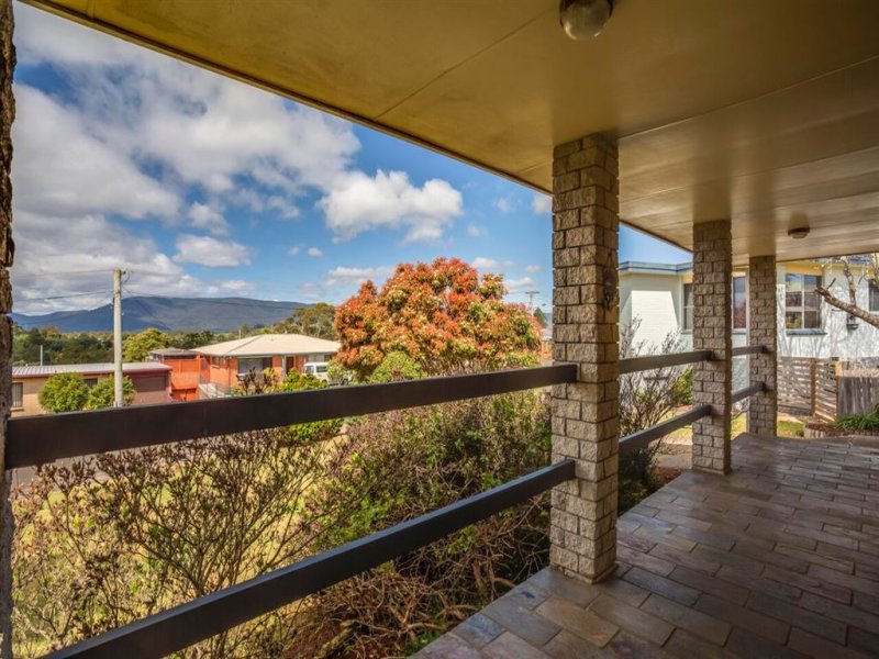 6 McLennan Street, Scottsdale, Tas 7260 Property Details