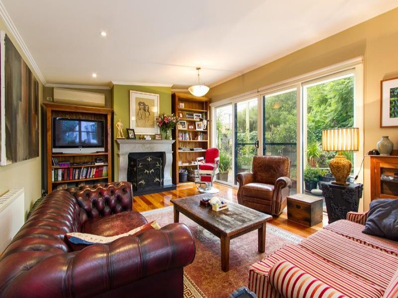 9 Page Avenue, Port Melbourne, VIC 3207