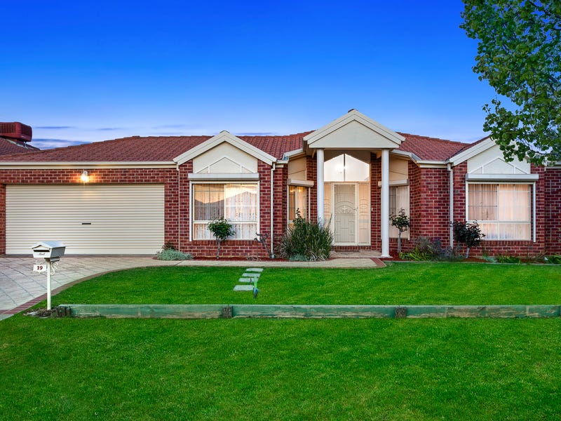 19 York Close, Taylors Hill, VIC 3037