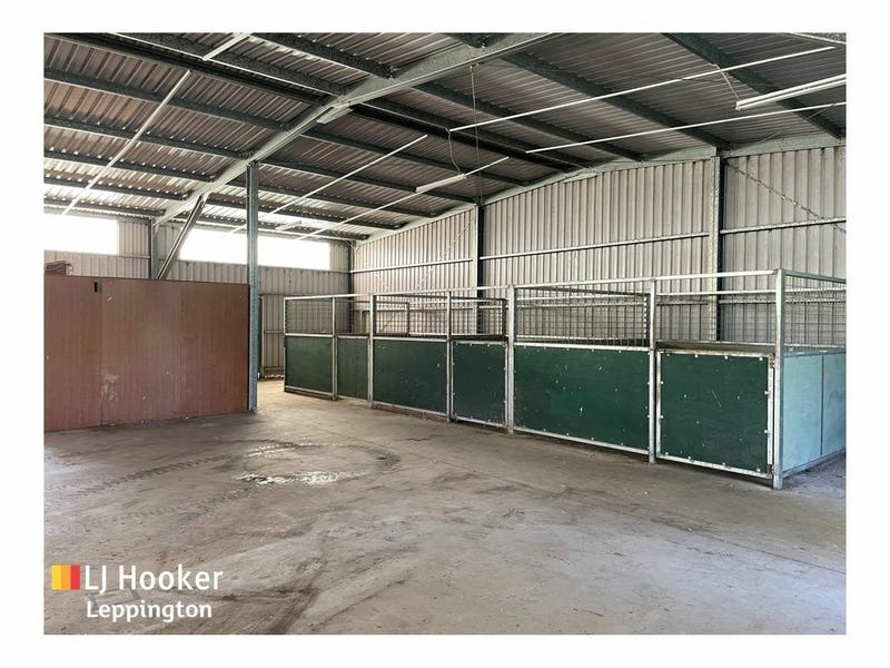 210 Dairy Road, The Oaks, NSW 2570