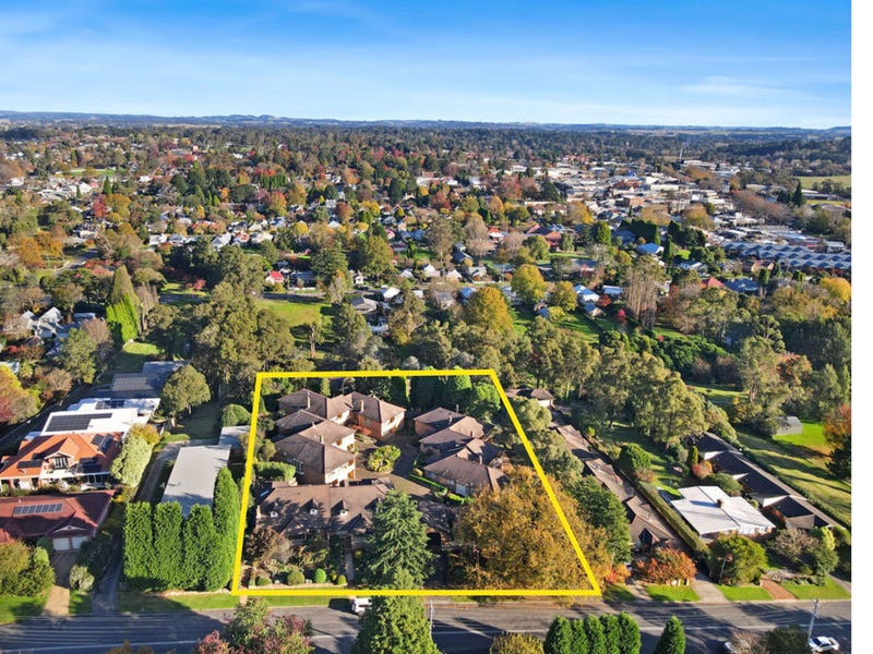 7/23 Oxley Drive, Bowral, NSW 2576 Townhouse for Sale