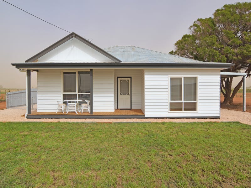 71 Nentoura Road, Coomealla, NSW 2717 Property Details