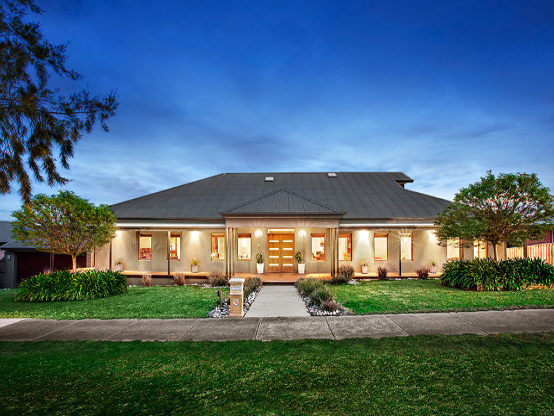 3335 Laurimar Hill Drive, Doreen, Vic 3754 Property Details