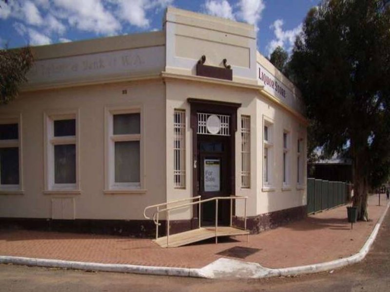 8 Macpherson Street, Carnamah, WA 6517 Property Details