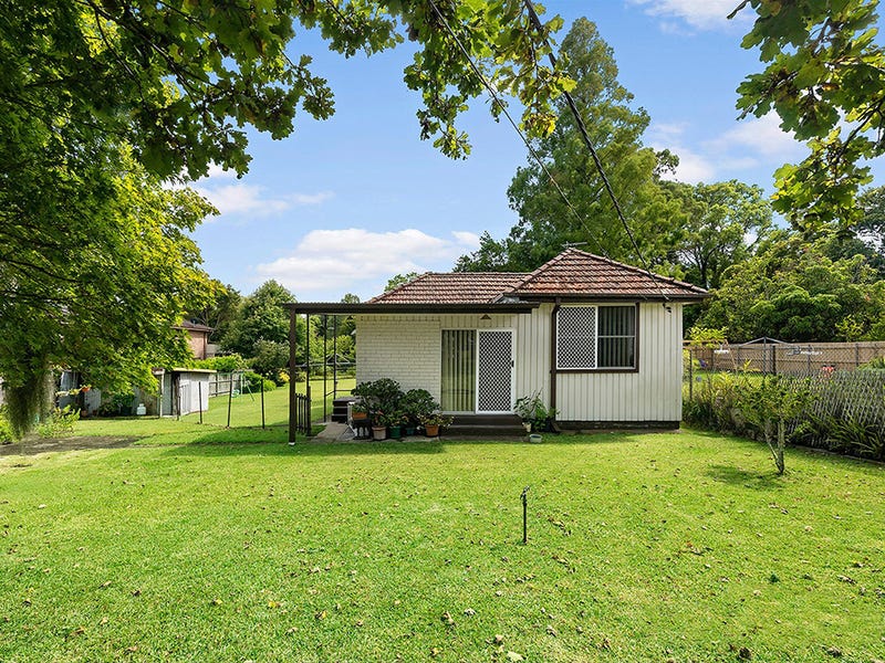 20 Stewart Avenue, Hornsby, NSW 2077