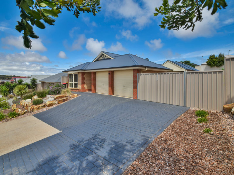 13 Sameden Drive, Noarlunga Downs, SA 5168