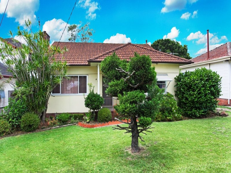 43 Doyle Road, Revesby, NSW 2212 Property Details