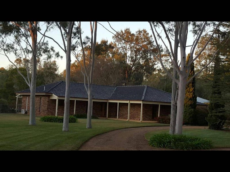 20 Warren Road, Narromine, NSW 2821