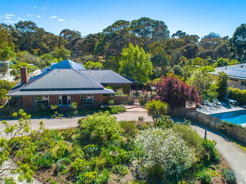 11 Hillson Grove, Ocean Grove, VIC 3226