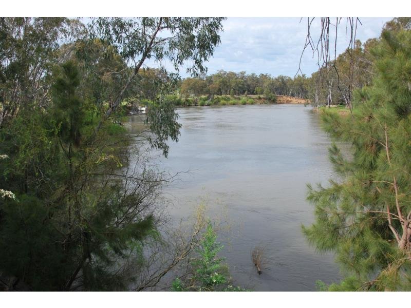 74 Quicks Road, Barooga, NSW 3644 Property Details