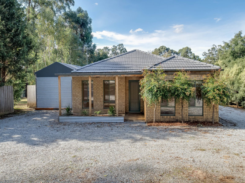 73 First Avenue, Cockatoo, VIC 3781 - realestate.com.au