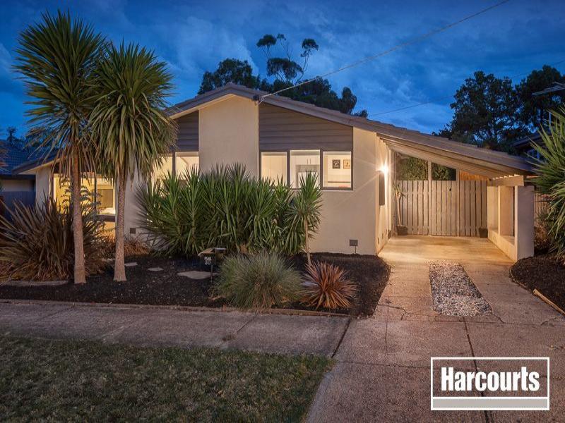 30 Deanswood Drive, Somerville, Vic 3912 Property Details