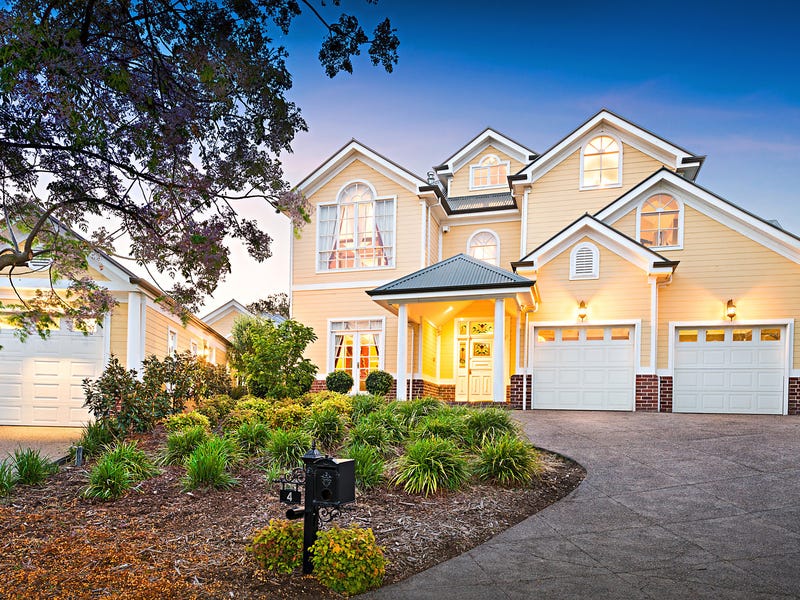 4 Mirrim Place, Gowanbrae, Vic 3043 Property Details