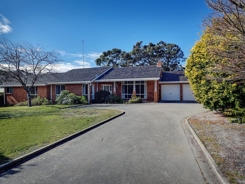 12 Reeves Street, Kalimna, VIC 3909