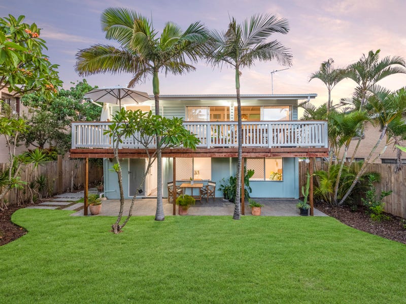 13 Ocean Street, Mermaid Beach, QLD 4218