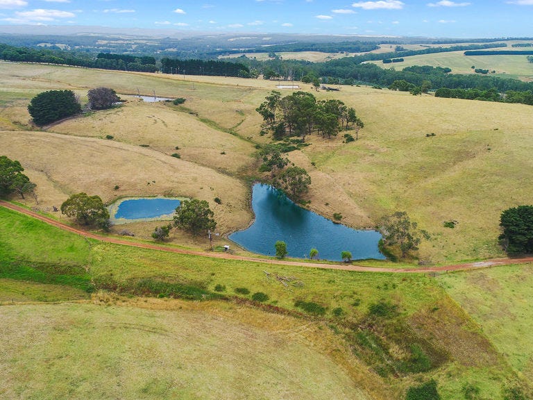 3240 Lavers Hillcobden Road, Simpson, VIC 3266