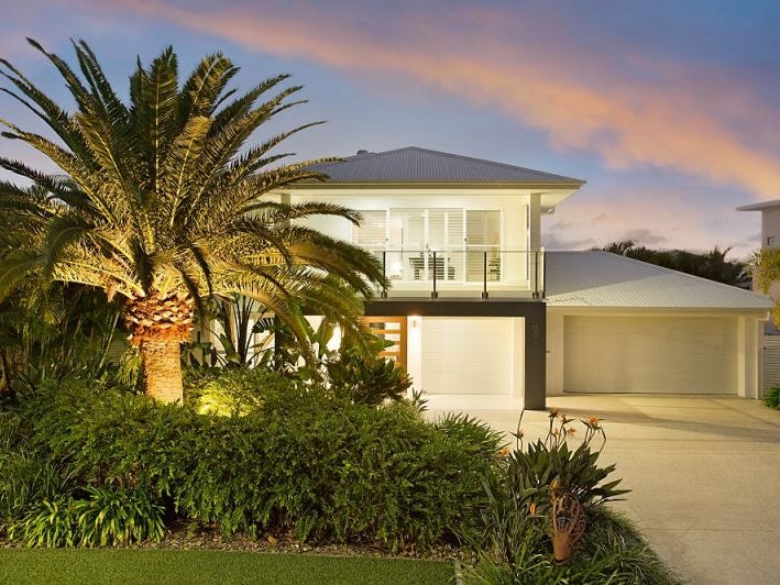 9004 Royal Pines Resort, Benowa, Qld 4217 Property Details