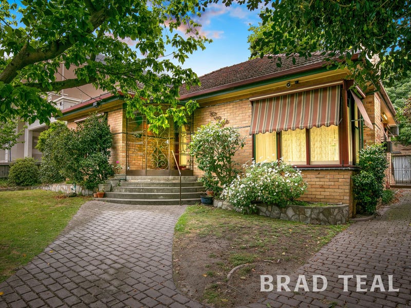 218 Napier Street, Strathmore, Vic 3041 Property Details