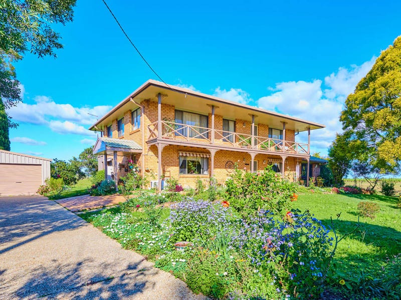 617 Woodford Dale Road, Woodford Island, NSW 2463
