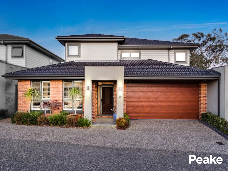 10/2226 Buchanan Road, Berwick, Vic 3806 Property Details