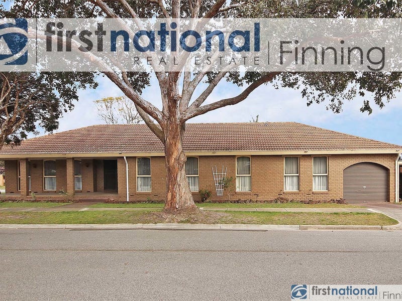 25 Baystone Drive Cranbourne Vic 3977