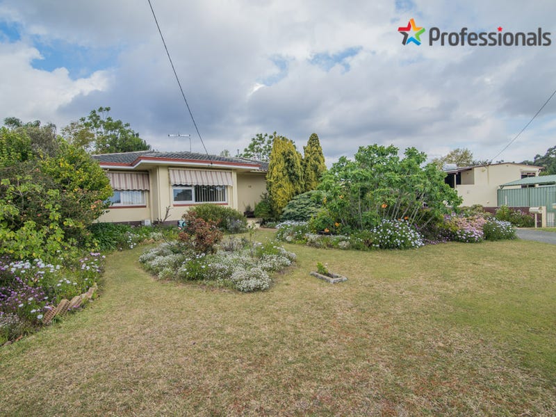 10 Hambledon Cres, Armadale, WA 6112