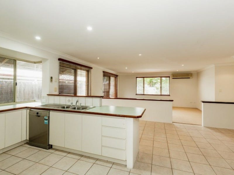 76 Waratah Boulevard, Canning Vale, WA 6155