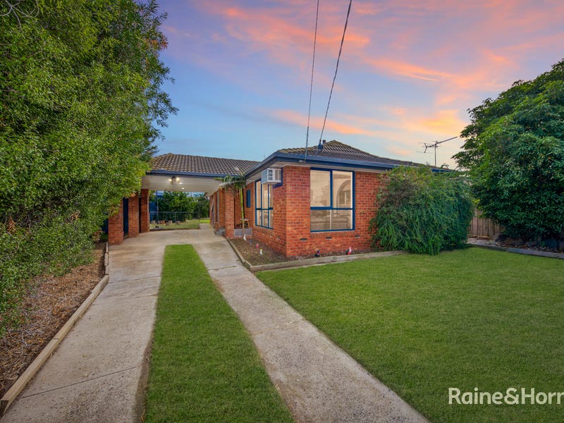 4 Miners Court, Diggers Rest, VIC 3427