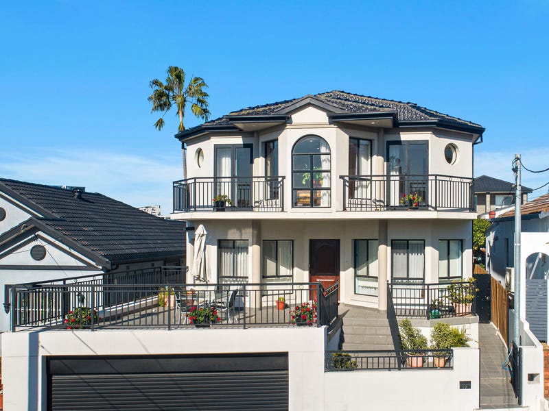 10 Bayview Avenue, Earlwood, NSW 2206