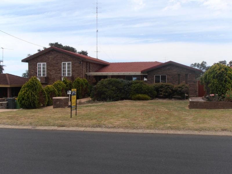 12 Fitzgerald Way, Australind, WA 6233 Property Details