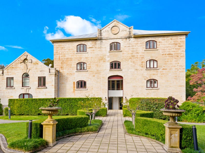 17/24 Sugar House Road, Canterbury, NSW 2193 Property Details