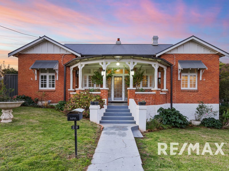 29 Pretoria Avenue, Junee, NSW 2663 House for Sale