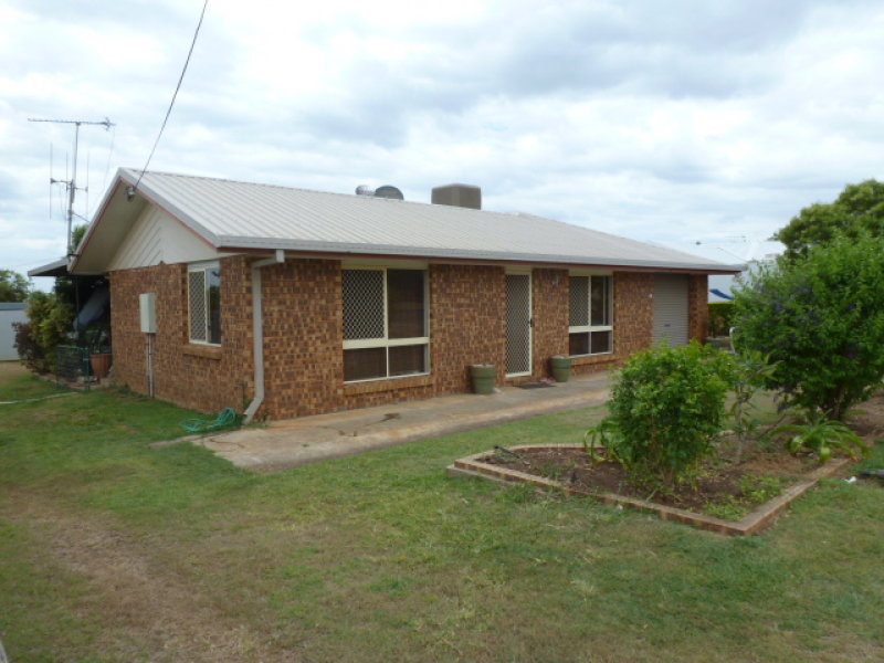 43 Elizabeth Street, Mundubbera, QLD 4626