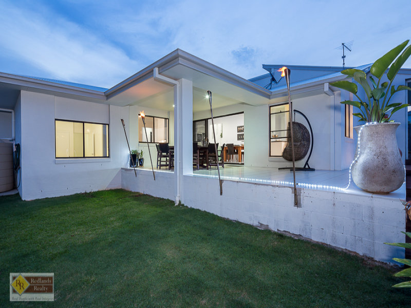 15 Cypress Street, Redland Bay, Qld 4165